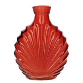 Vase rouge en verre...